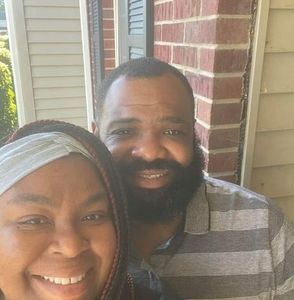 Meet your Posher, Marvin